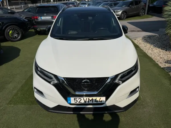 Nissan Qashqai 1.6 dCi Tekna Premium Pele Preta Xtronic 8