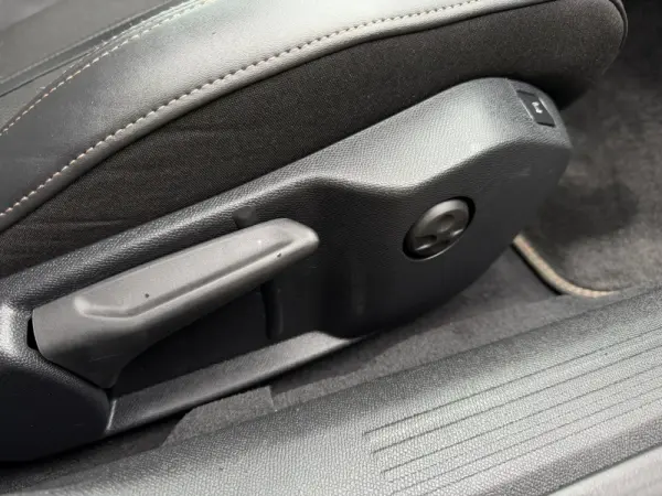 Peugeot 508 1.6 Hybrid GT e-EAT8 20