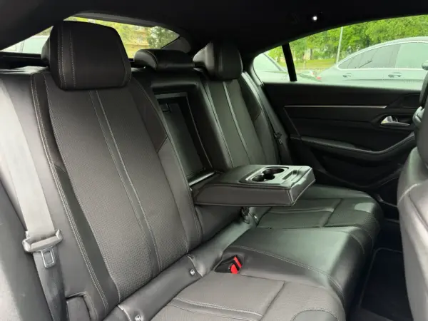 Peugeot 508 1.6 Hybrid GT e-EAT8 22