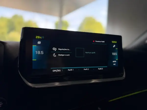 Peugeot e-2008 50 kWh GT 57