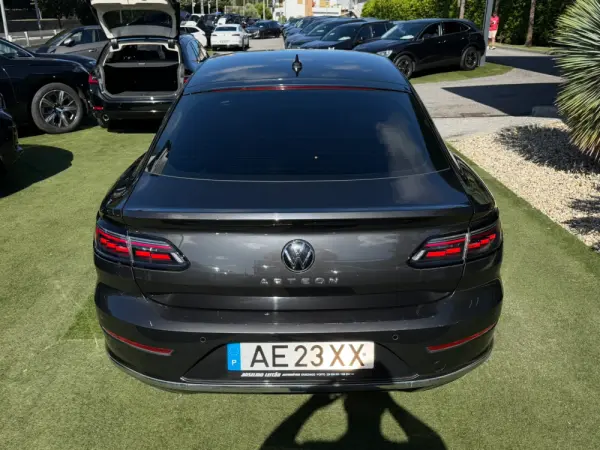 Volkswagen Arteon 2.0 TDI Elegance DSG 10
