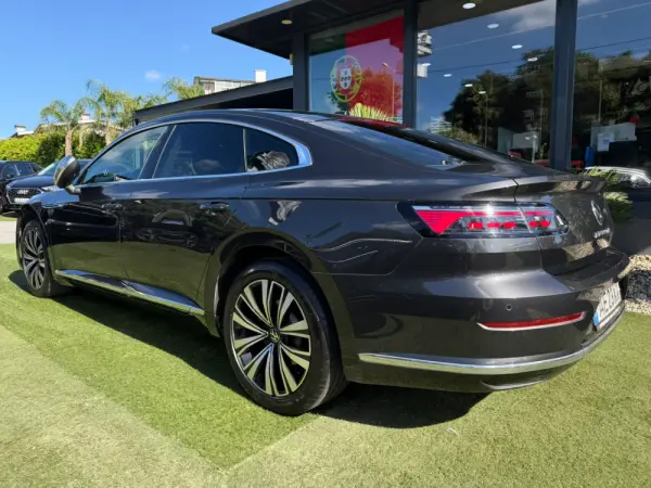 Volkswagen Arteon 2.0 TDI Elegance DSG 12