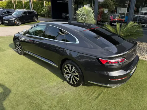 Volkswagen Arteon 1.4 TSI eHybrid Elegance 14