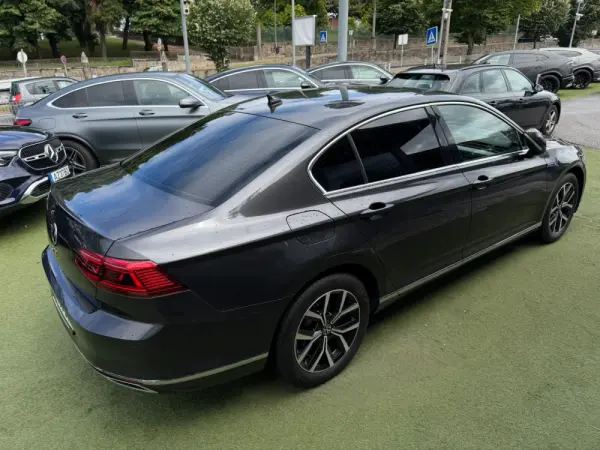 Volkswagen Passat 1.4 TSI GTE+ Plug-in 12