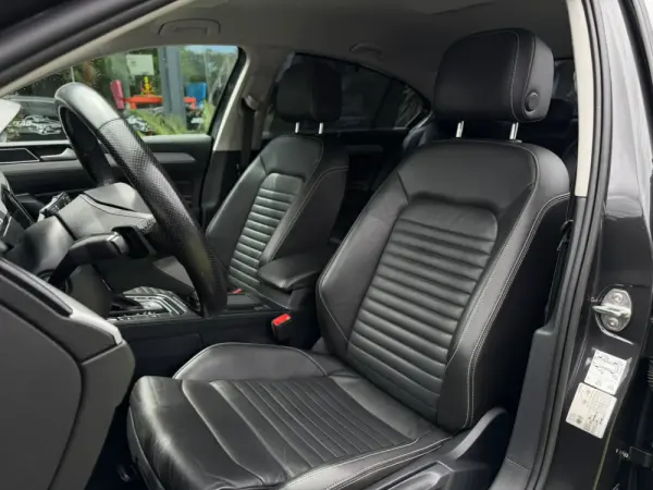 Volkswagen Passat 1.4 TSI GTE+ Plug-in 16