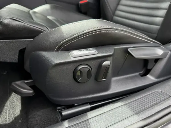 Volkswagen Passat 1.4 TSI GTE+ Plug-in 17