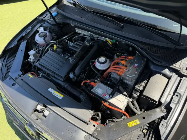 Volkswagen Passat 1.4 TSI GTE+ Plug-in 66