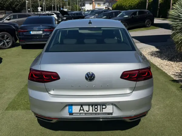 Volkswagen Passat 1.4 TSI GTE Plug-in 12