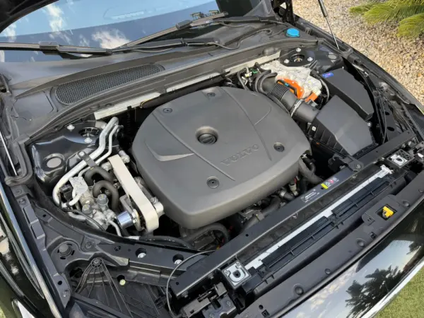 Volvo V60 2.0 T6 AWD TE Essential 47
