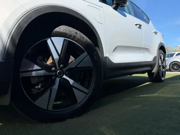 Volvo XC 40 1.5 T4 PHEV R-Design 8