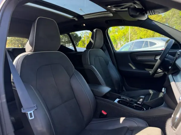 Volvo XC 40 1.5 T4 PHEV R-Design 22