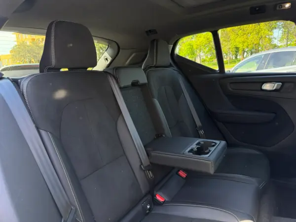 Volvo XC 40 1.5 T4 PHEV R-Design 25