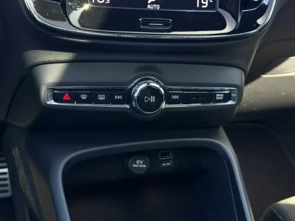 Volvo XC 40 1.5 T4 PHEV R-Design 55