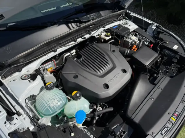 Volvo XC 40 1.5 T4 PHEV R-Design 63