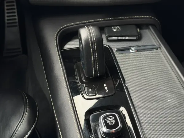 Volvo XC 90 2.0 T8 PHEV Plus Dark AWD 62