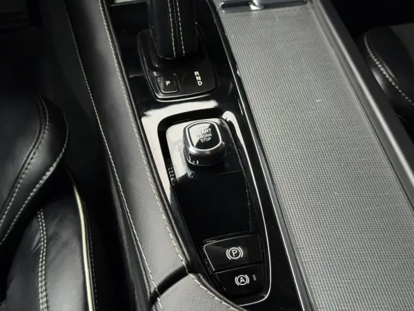 Volvo XC 90 2.0 T8 PHEV Plus Dark AWD 63