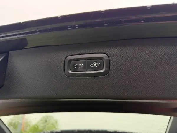 Volvo XC 90 2.0 T8 PHEV Plus Dark AWD 67