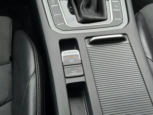 Volkswagen Arteon 2.0 TDI Elegance DSG 44