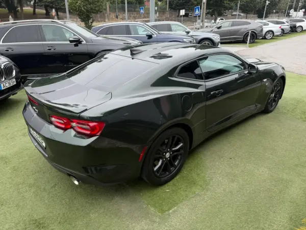 Chevrolet Camaro 2.0 Aut. 10