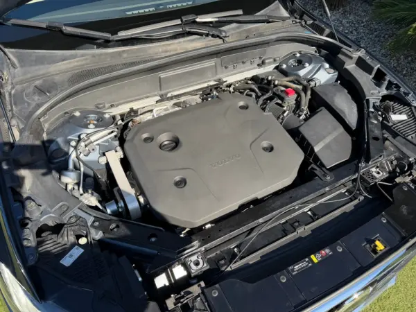 Volvo XC 60 2.0 B4 Plus Bright 56