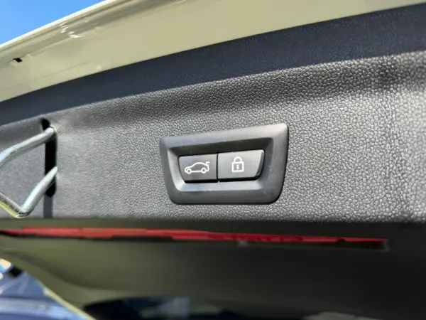 MINI Countryman Cooper SE ALL4 Northwood Edition Auto 73
