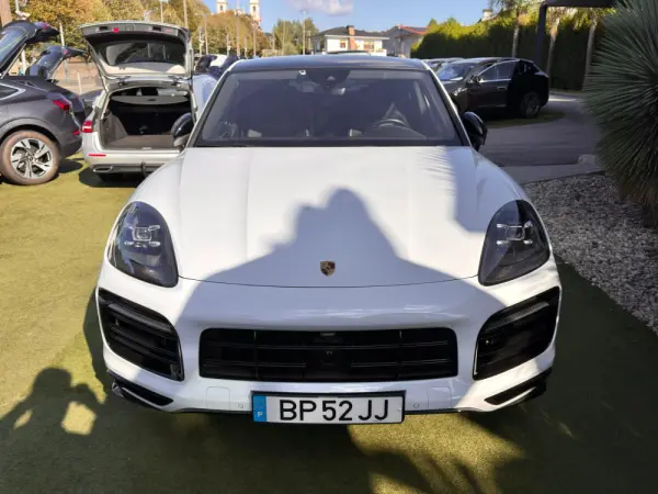 Porsche Cayenne Coupé E-Hybrid Tiptronic S 9