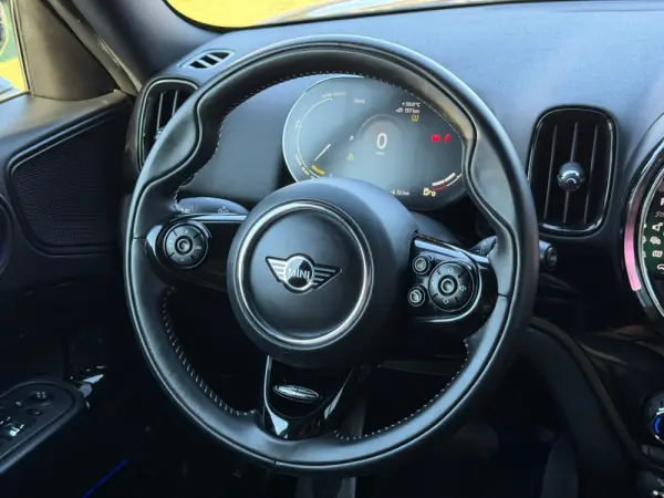 MINI Countryman Cooper SE ALL4 Auto 22