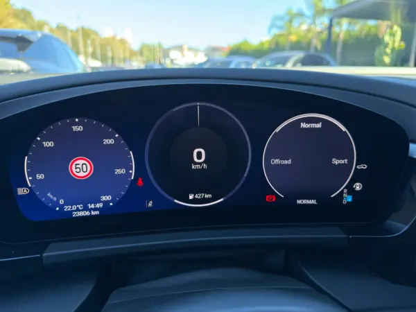 Porsche Macan Electric 4 39