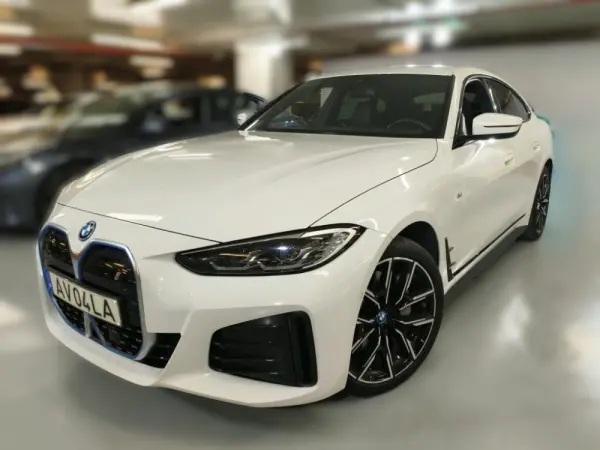 BMW i4 eDrive40 Pack Desportivo M 1