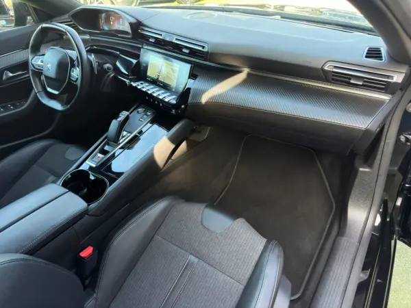 Peugeot 508 SW 1.6 Hybrid Allure e-EAT8 18