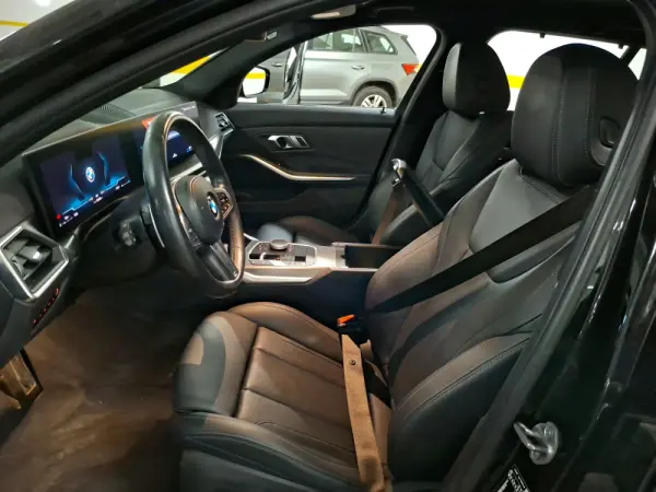 BMW 320 d Pack M Auto 6