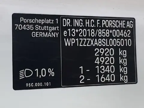 Porsche Macan Electric 4 22