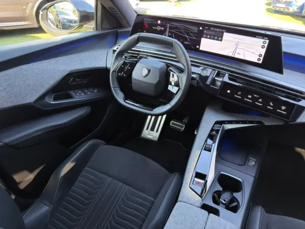 Peugeot E-3008 73 kWh GT 24