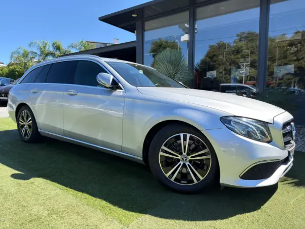 Mercedes-Benz E 220 d Avantgarde 7