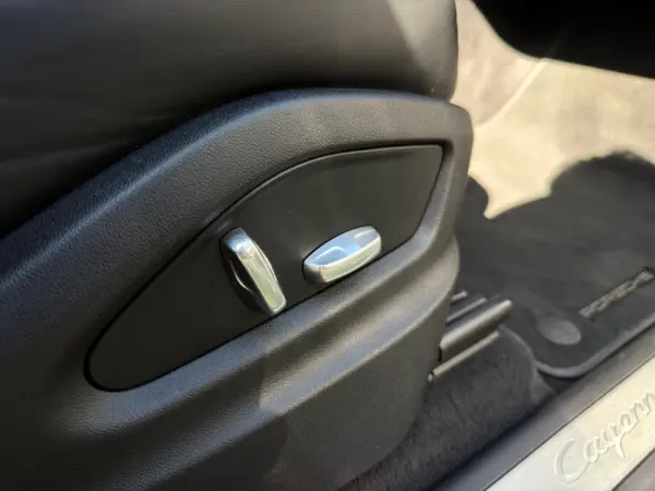 Porsche Cayenne Coupé E-Hybrid Tiptronic S 25
