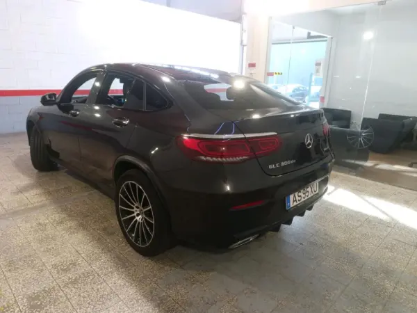 Mercedes-Benz GLC 300 de Coupé 4Matic 3