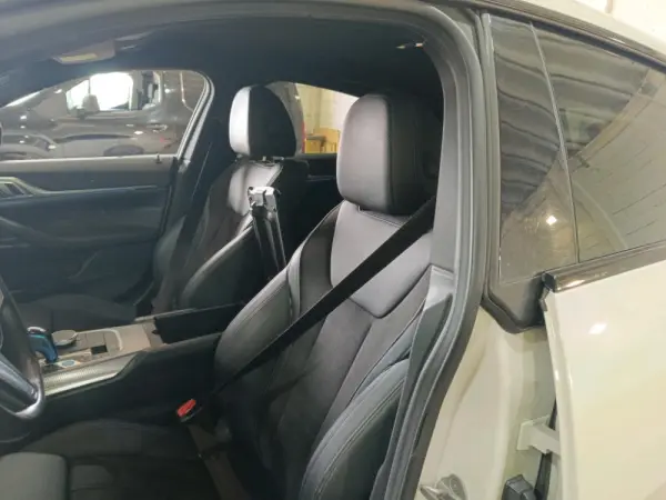 BMW i4 eDrive40 Pack Desportivo M 6