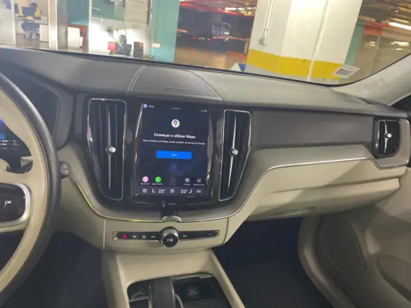 Volvo XC 60 2.0 T6 PHEV Plus Dark AWD 8