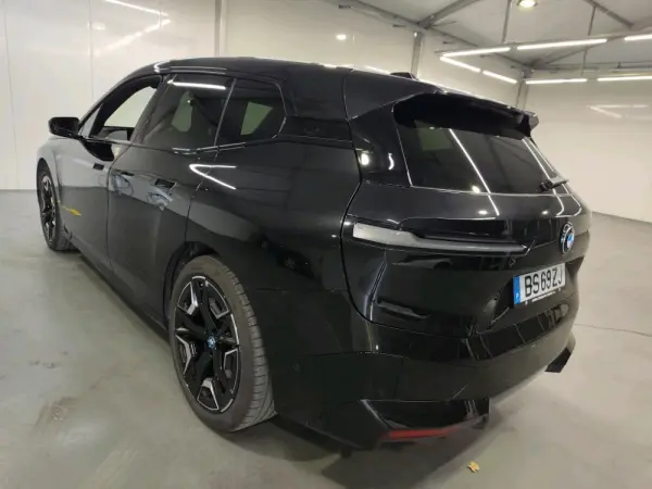 BMW iX xDrive 40 Pack Desportivo 4