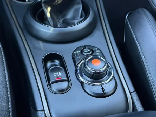 MINI Countryman Cooper SE ALL4 Auto 61