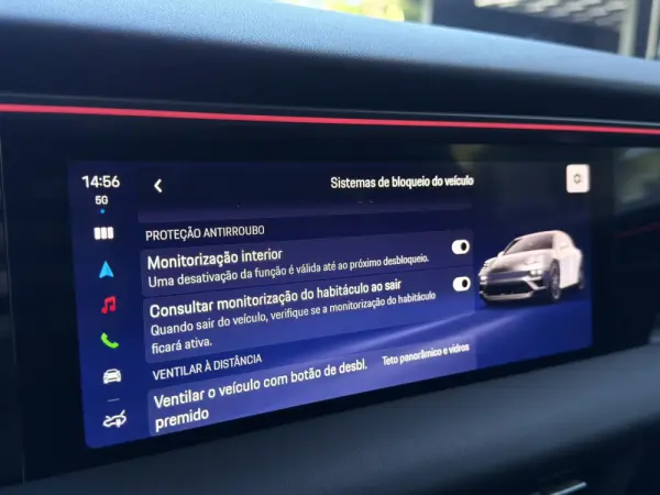 Porsche Macan Electric 4 68