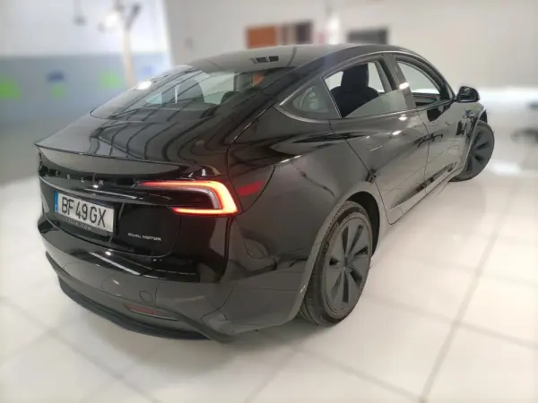 Tesla Model 3 Long Range Tração Integral 2