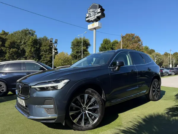Volvo XC 60 2.0 B4 Plus Bright 1