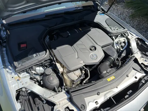 Mercedes-Benz E 220 d Avantgarde 71