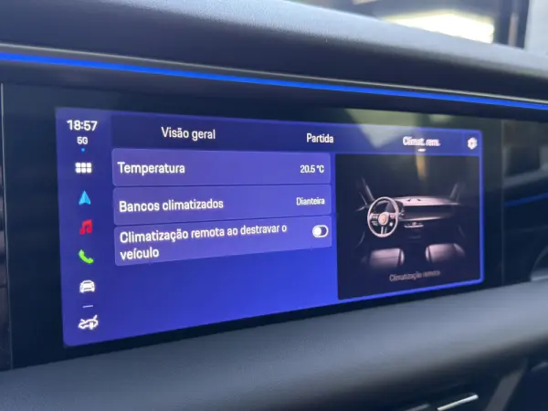 Porsche Macan Electric 4 68
