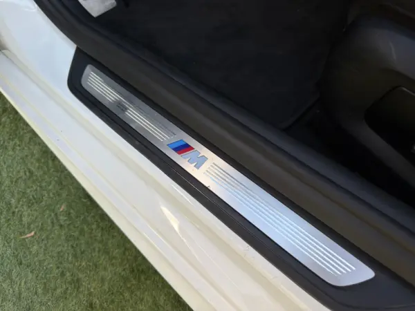 BMW 520 d Pack M Auto 19