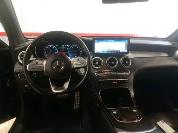 Mercedes-Benz GLC 300 de Coupé 4Matic 5