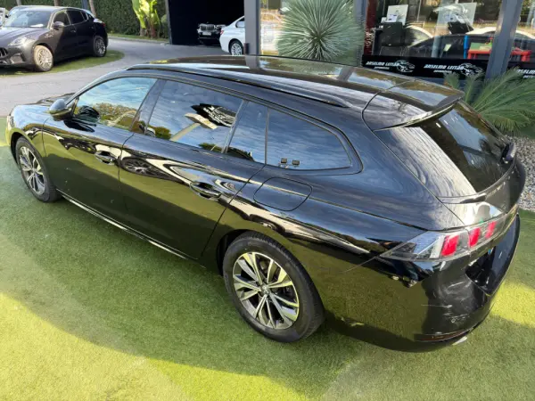 Peugeot 508 SW 1.6 Hybrid Allure e-EAT8 15