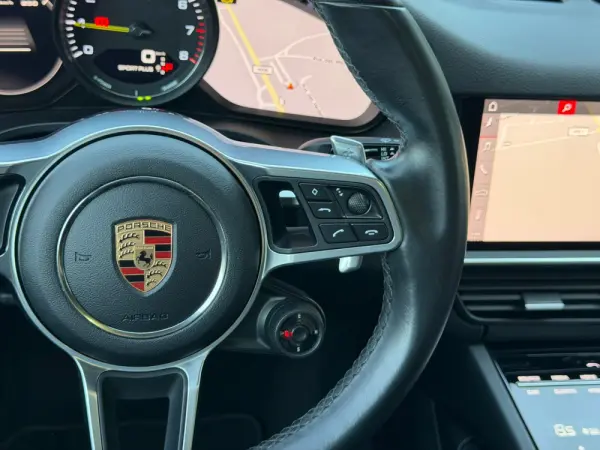 Porsche Cayenne Coupé E-Hybrid Tiptronic S 38