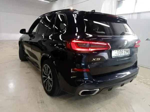 BMW X5 45 e xDrive Pack M 4
